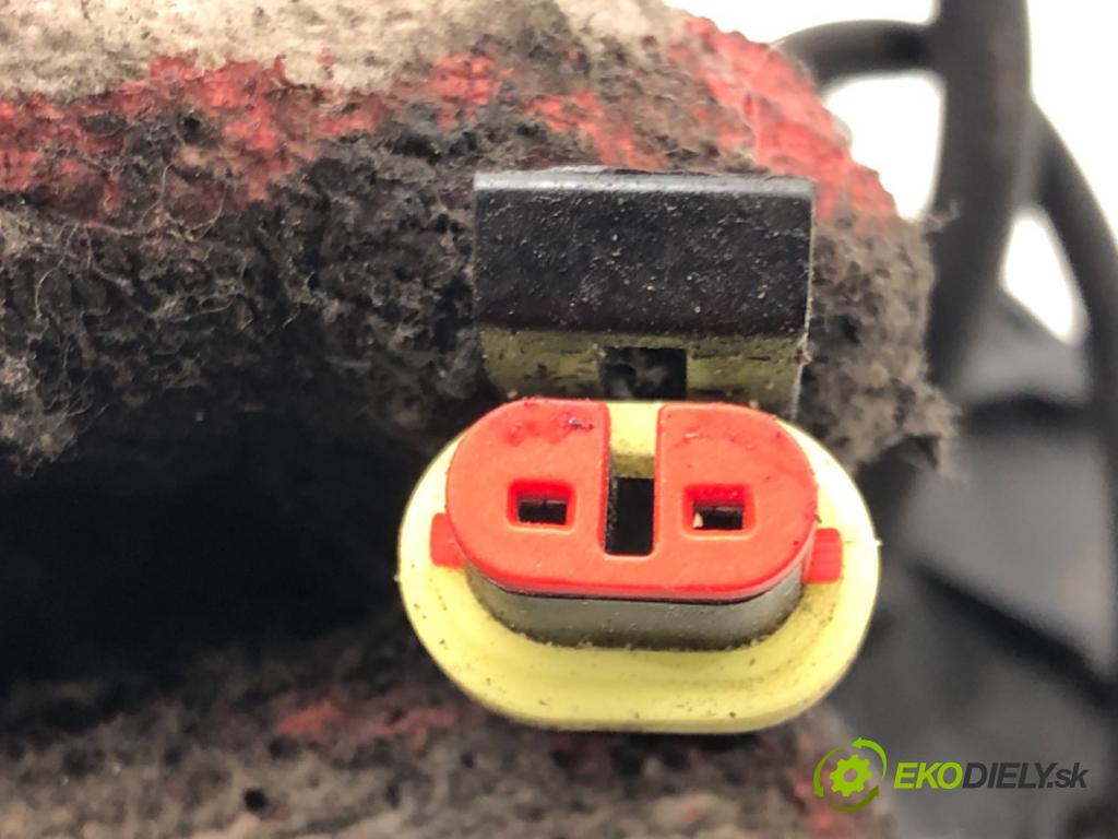 --- ---    ---  Reduktor do plynového pedálu LPG 67R-014619 (LPG)