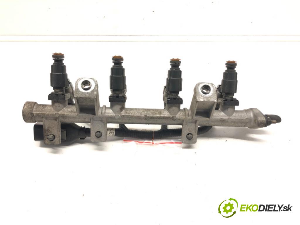 HYUNDAI GETZ (TB) 2001 - 2011    1.1 49 kW [67 KM] benzyna 2005 - 2009  Lišta vstrekovacia 35310-22600 (Vstrekovacie lišty)