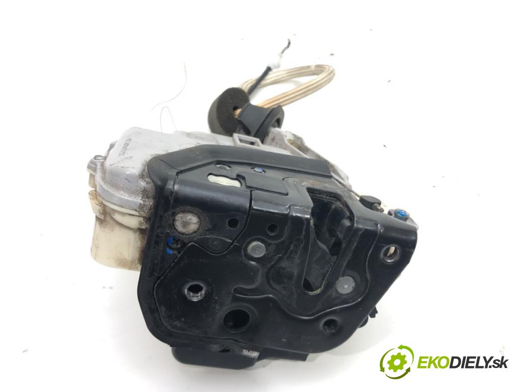 AUDI A6 C6 Avant (4F5) 2004 - 2011    2.0 TDI 100 kW [136 KM] olej napędowy 2005 - 2011  zámok dveře levý přední část 4F1837015E