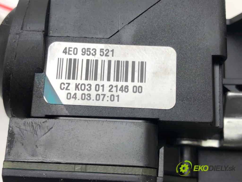 AUDI A6 C6 Avant (4F5) 2004 - 2011    2.0 TDI 100 kW [136 KM] olej napędowy 2005 - 2011  přepínač kombinovaný 4F0953549A (Ovládaní topení a přepínače)