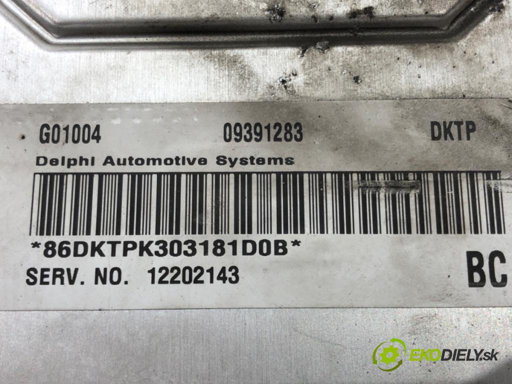 OPEL ASTRA G coupe (T98) 2000 - 2005    2.2 16V (F07) 108 kW [147 KM] benzyna 2000 - 2005  riadiaca jednotka Motor 12202143BC (Riadiace jednotky)