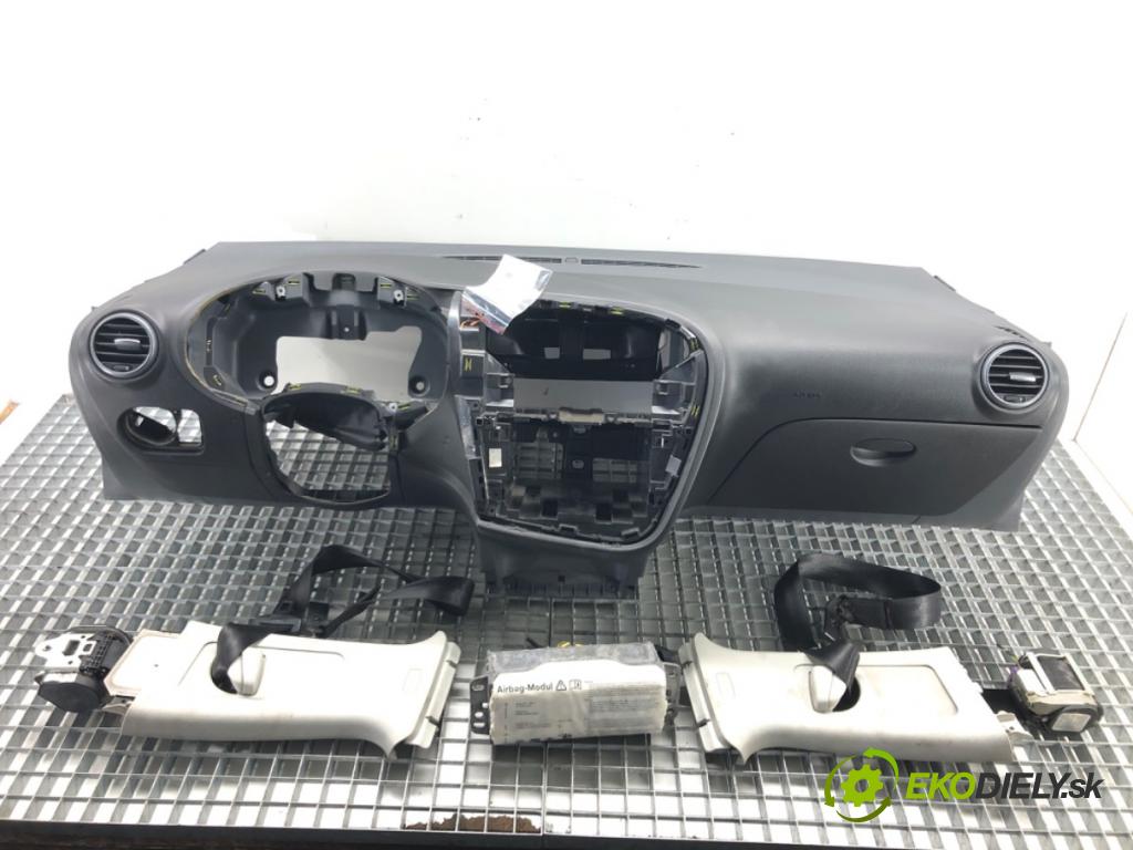 SEAT LEON (1P1) 2005 - 2013    1.9 TDI 77 kW [105 KM] olej napędowy 2005 - 2010  Palubná doska silentbloku pasy 1P0880204A