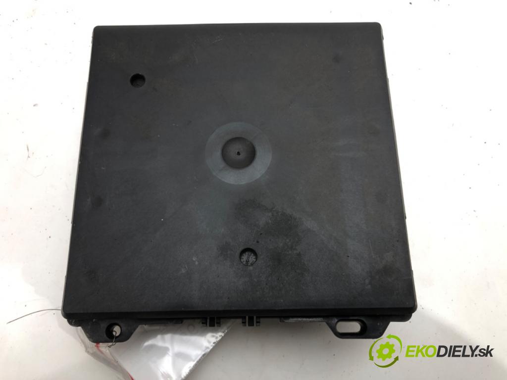 SEAT IBIZA III (6L1) 2002 - 2009    1.2 47 kW [64 KM] benzyna 2002 - 2006  Modul komfortu 6Q1937049D (Moduly komfortu)