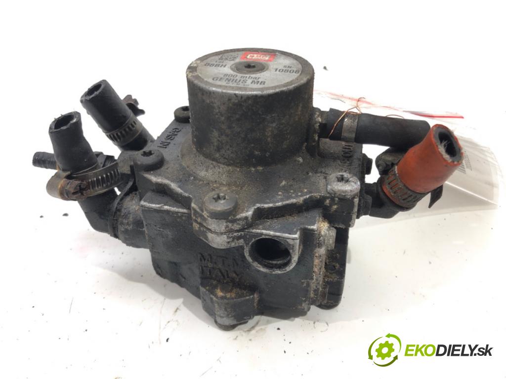 --- ---    ---  Reduktor do plynového pedálu LPG BRC GENIUS 800 (LPG)