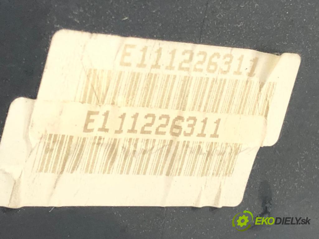 NISSAN NOTE (E11, NE11) 2005 - 2013    1.4 65 kW [88 KM] benzyna 2006 - 2012  Priehradka, kastlík spolujazdca  (Priehradky, kastlíky)