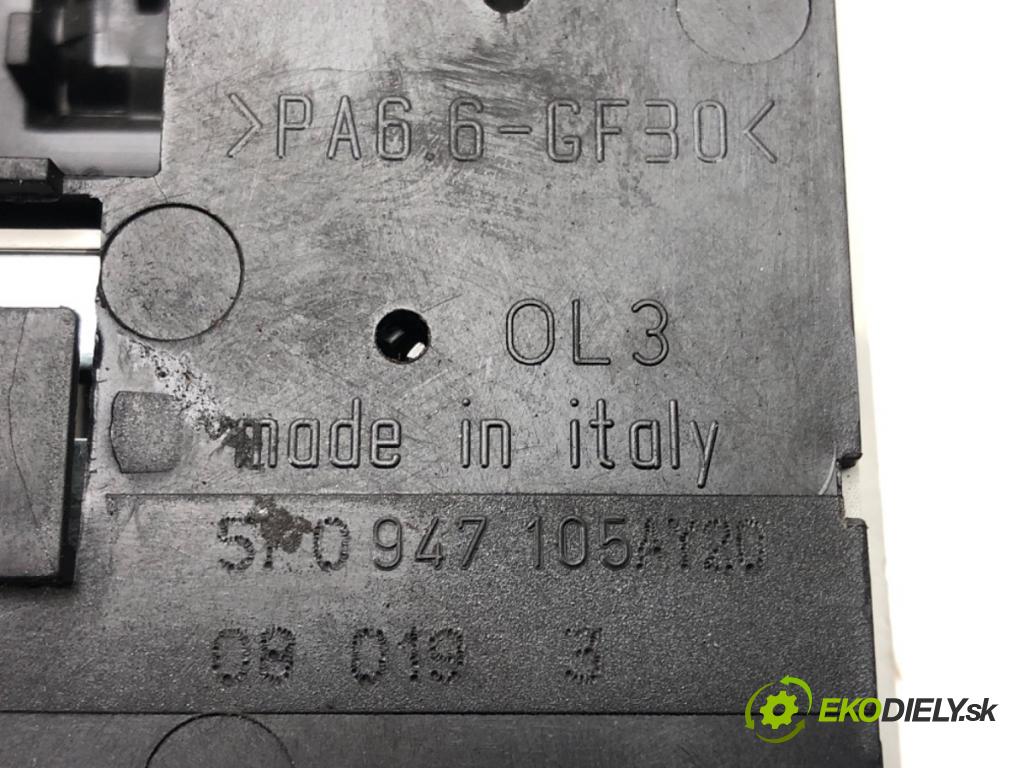 SEAT ALTEA (5P1) 2004 - 2022    1.9 TDI 77 kW [105 KM] olej napędowy 2004 - 2022  světlo stropní 5P0947105 (Osvětlení interiéru)