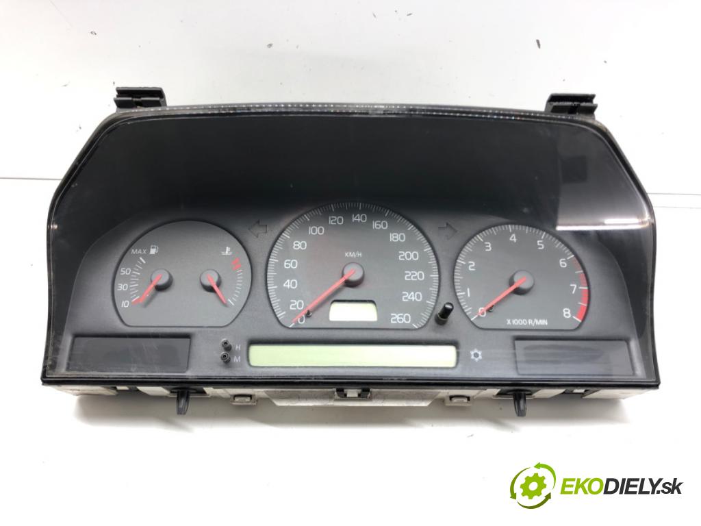 VOLVO S70 (874) 1996 - 2000    2.4 Turbo 142 kW [193 KM] benzyna 1997 - 2000  Prístrojovka 9472519 (Prístrojové dosky, displeje)