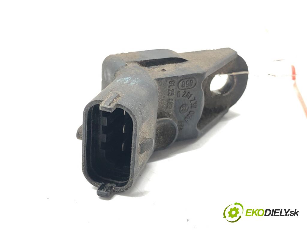 VOLVO S70 (874) 1996 - 2000    2.4 Turbo 142 kW [193 KM] benzyna 1997 - 2000  MAP senzor 9125462 (Ostatné)