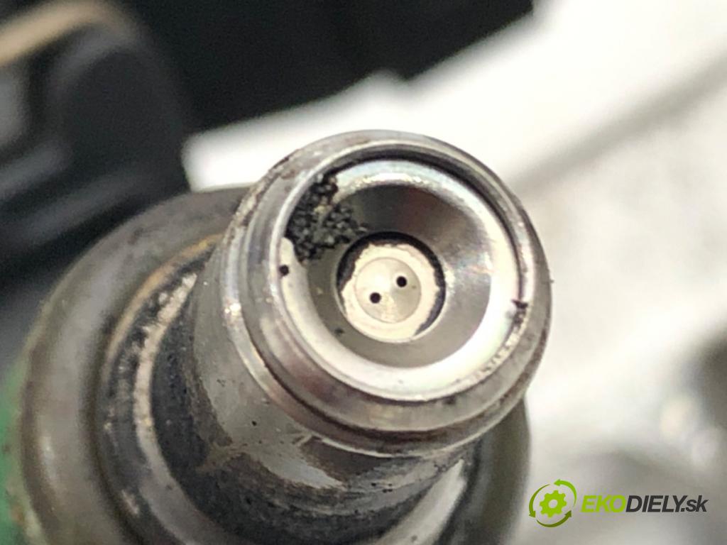 MAZDA 2 (DY) 2003 - 2007    1.4 59 kW [80 KM] benzyna 2003 - 2007  Lišta vstrekovacia 98MF-BB (Vstrekovacie lišty)