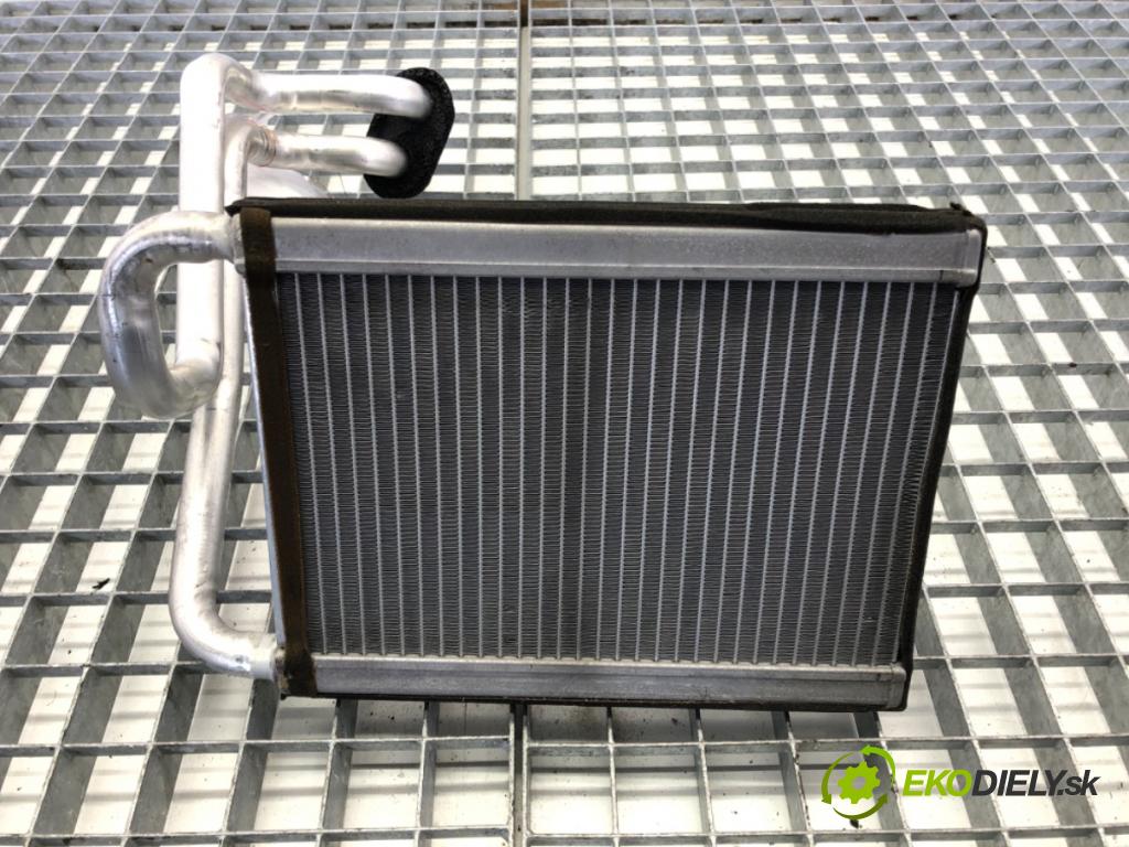 HYUNDAI ix35 (LM, EL, ELH) 2009 - 2022    2.0 CRDi 4WD 135 kW [184 KM] olej napędowy 2010 -   topné těleso radiátor topení  (Radiátory topení)