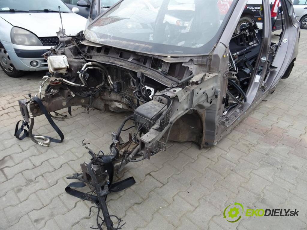 HYUNDAI ix35 (LM, EL, ELH) 2009 - 2022    2.0 CRDi 4WD 135 kW [184 KM] olej napędowy 2010 -   KAROSERIA ČTVRŤÁK blatník zadní část levý pravý POŠTY: prahy střecha PANORÁMA
