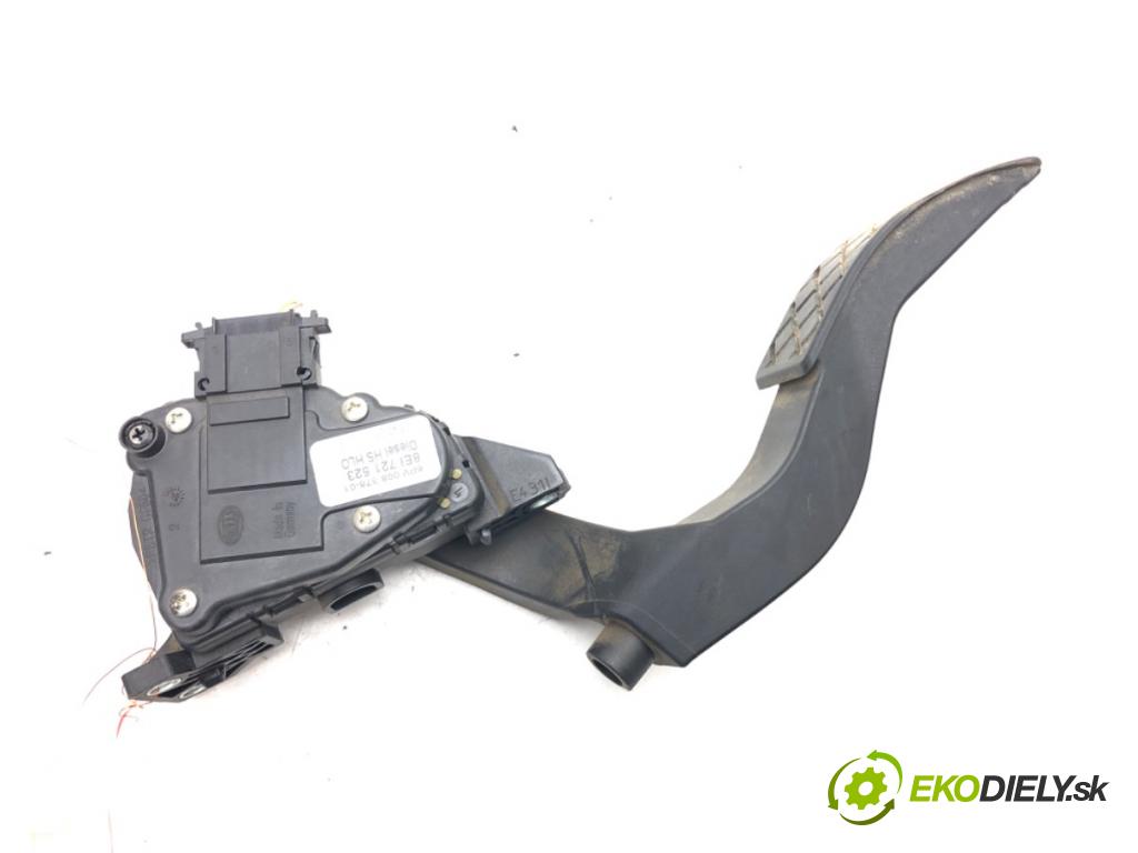 AUDI A4 B6 Avant (8E5) 2000 - 2005    1.9 TDI 96 kW [130 KM] olej napędowy 2001 - 2004  Potenciometer plynového pedálu 8E1721523 (Pedále)