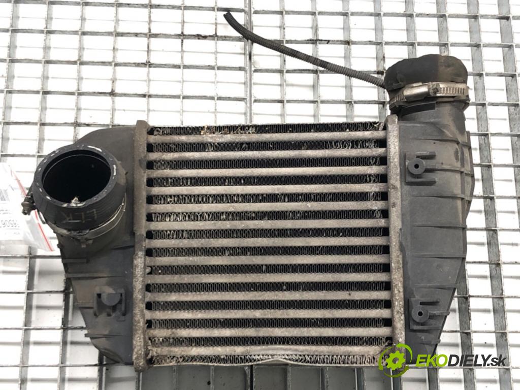 AUDI A6 C6 Avant (4F5) 2004 - 2011    2.0 TFSI 125 kW [170 KM] benzyna 2005 - 2011  intercooler 4F0145805J (Chladiče nasávaného vzduchu (intercoolery))