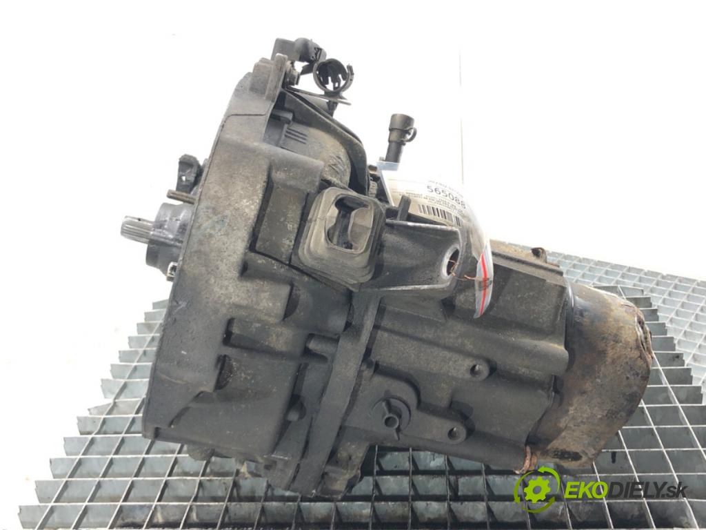 RENAULT CLIO II (BB_, CB_) 1998 - 2016    1.5 dCi (B/CB07) 48 kW [65 KM] olej napędowy 2001   Prevodovka 7700113677 (Prevodovky)