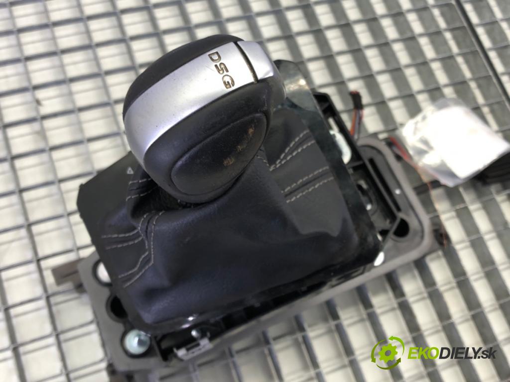 VW ARTEON (3H7, 3H8) 2017 - 2022    2.0 TSI 4motion 206 kW [280 KM] benzyna 2017 - 202  Kulisa 3G1713203C 3Q1713023AD (Rýchlostné páky / kulisy)