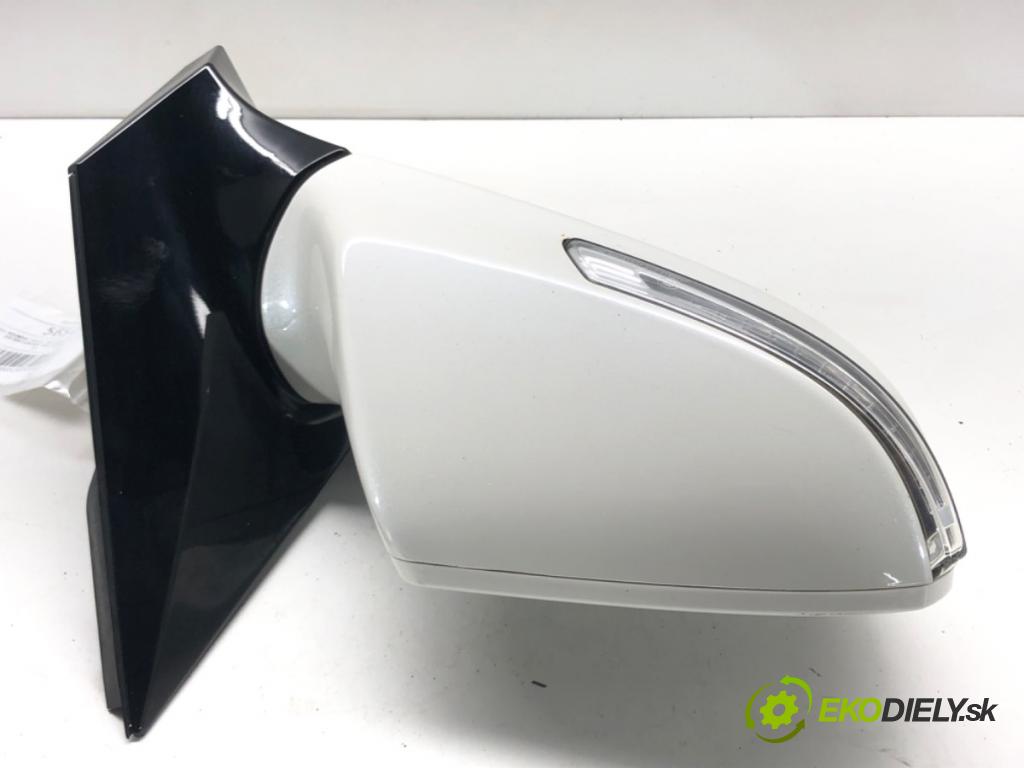 HYUNDAI i40 I (VF) 2012 - 2022    1.7 CRDi 100 kW [136 KM] olej napędowy 2012 - 2022  Spätné zrkadlo pravy