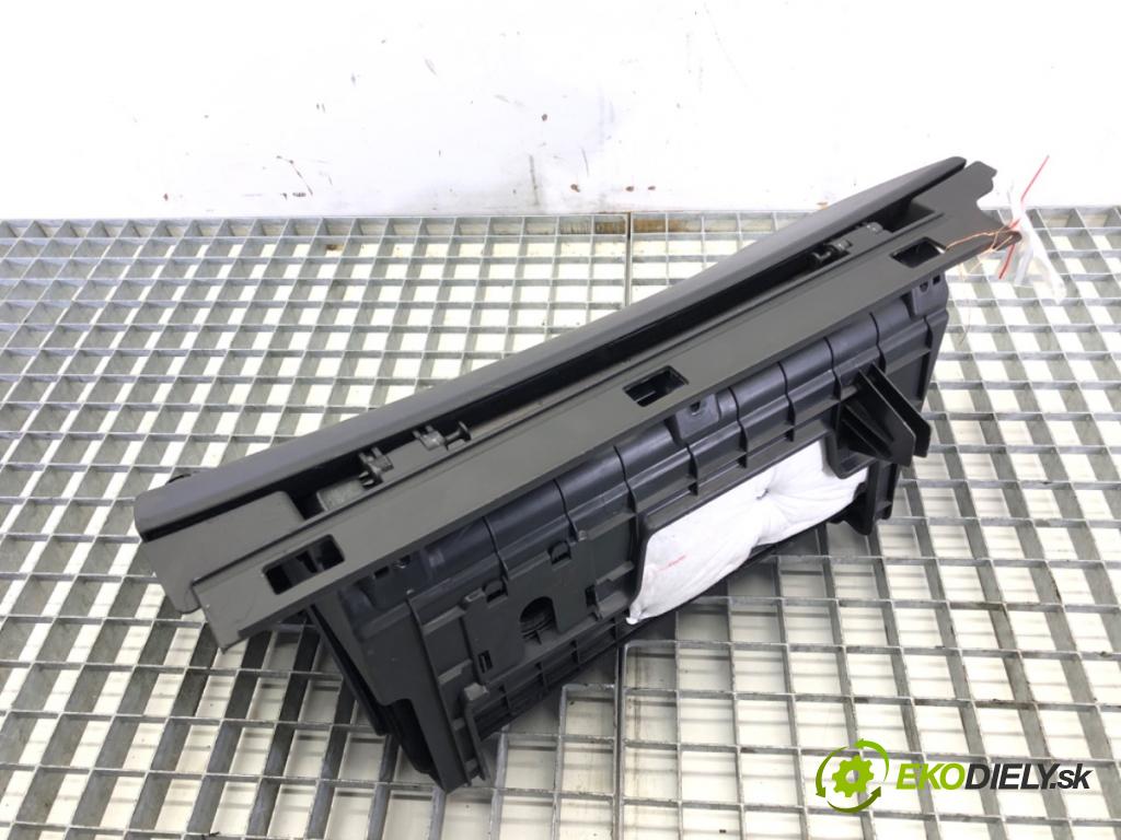 HYUNDAI i40 I (VF) 2012 - 2022    1.7 CRDi 100 kW [136 KM] olej napędowy 2012 - 2022  Priehradka, kastlík spolujazdca  (Priehradky, kastlíky)