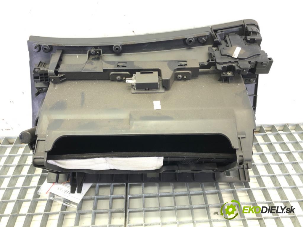 HYUNDAI i40 I (VF) 2012 - 2022    1.7 CRDi 100 kW [136 KM] olej napędowy 2012 - 2022  Priehradka, kastlík spolujazdca  (Priehradky, kastlíky)