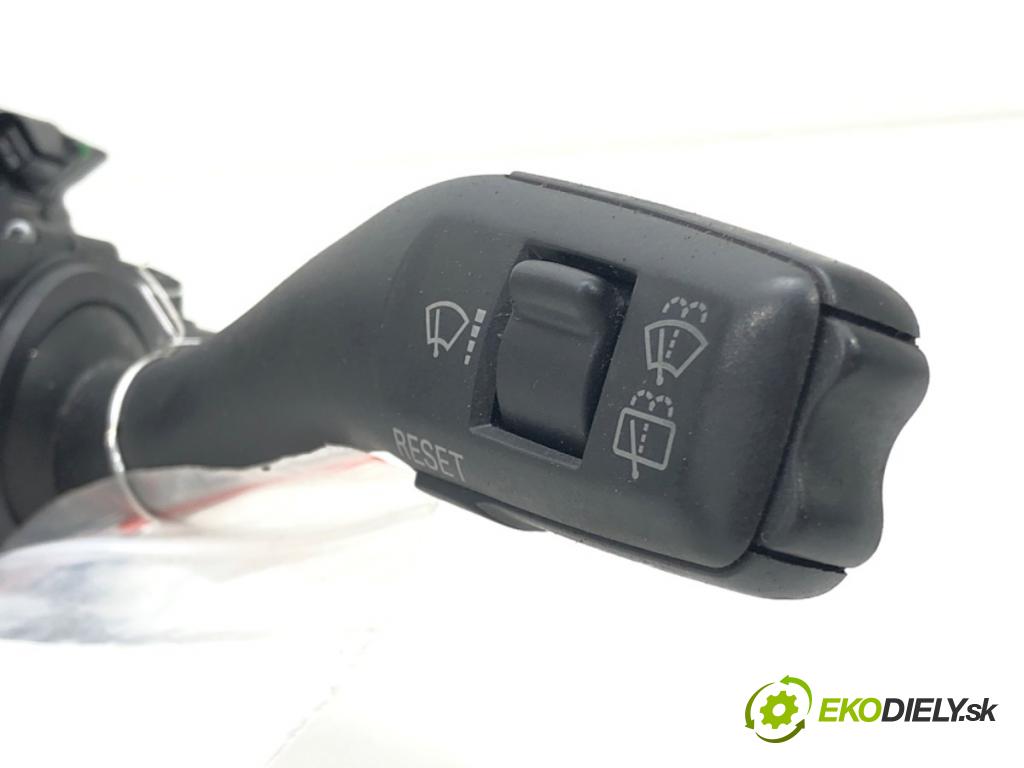 AUDI A6 C6 Avant (4F5) 2004 - 2011    3.0 TDI quattro 171 kW [233 KM] olej napędowy 2006  Prepínač kombinovaný 4F0953549D (Prepínače, spínače, tlačidlá a ovládače kúrenia)