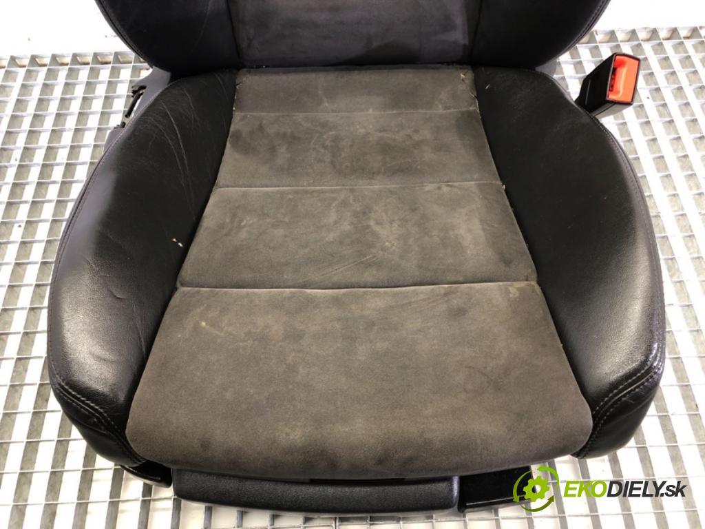 AUDI A6 C6 Avant (4F5) 2004 - 2011    3.0 TDI quattro 171 kW [233 KM] olej napędowy 2006  Sedadlo pravy predný