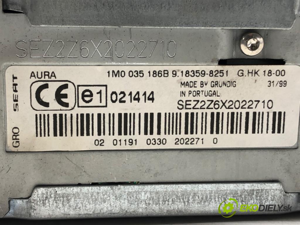 SEAT LEON (1M1) 1999 - 2006    1.9 TDI 66 kW [90 KM] olej napędowy 1999 - 2006  RADIO 1M0035186B (Audio zariadenia)
