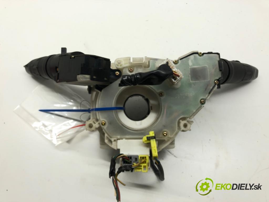 NISSAN MICRA III (K12) 2002 - 2010    1.2 16V 48 kW [65 KM] benzyna 2003 - 2010  Prepínač kombinovaný 25560AX618 (Prepínače, spínače, tlačidlá a ovládače kúrenia)
