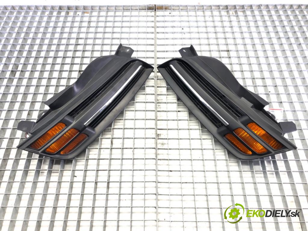 NISSAN MICRA III (K12) 2002 - 2010    1.2 16V 48 kW [65 KM] benzyna 2003 - 2010  mřížka maska 89027936 (Mřížky (masky) chladičů)