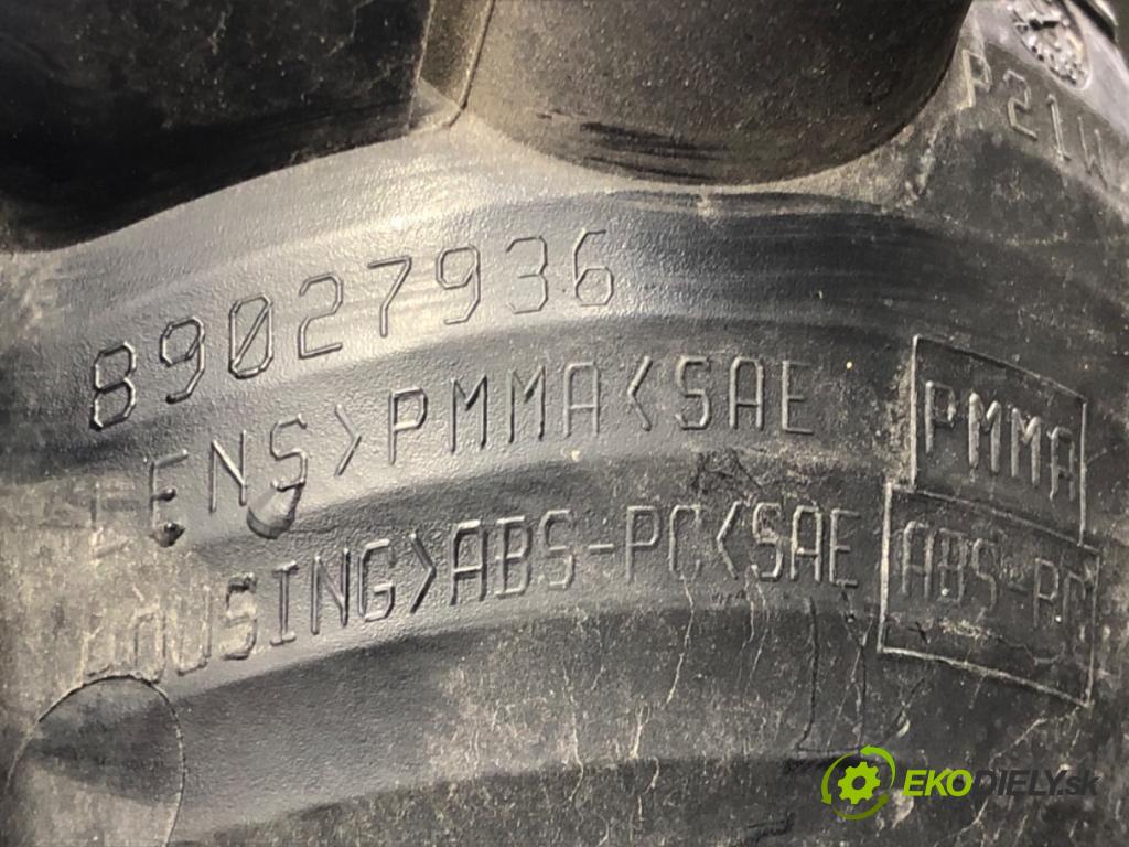 NISSAN MICRA III (K12) 2002 - 2010    1.2 16V 48 kW [65 KM] benzyna 2003 - 2010  mřížka maska 89027936 (Mřížky (masky) chladičů)