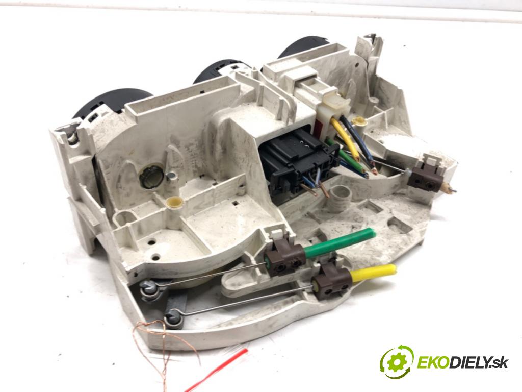 SEAT TOLEDO II (1M2) 1998 - 2006    1.9 TDI 81 kW [110 KM] olej napędowy 1998 - 2004  Panel ovládania kúrenia 8L0819045A (Prepínače, spínače, tlačidlá a ovládače kúrenia)