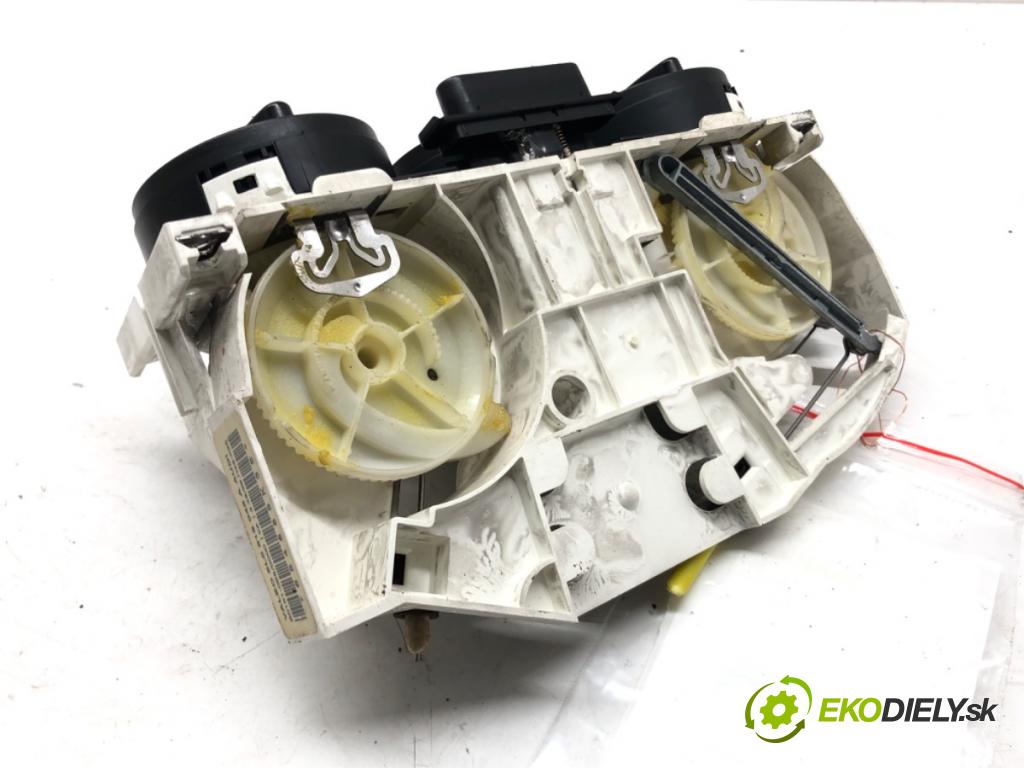 SEAT TOLEDO II (1M2) 1998 - 2006    1.9 TDI 81 kW [110 KM] olej napędowy 1998 - 2004  Panel ovládania kúrenia 8L0819045A (Prepínače, spínače, tlačidlá a ovládače kúrenia)