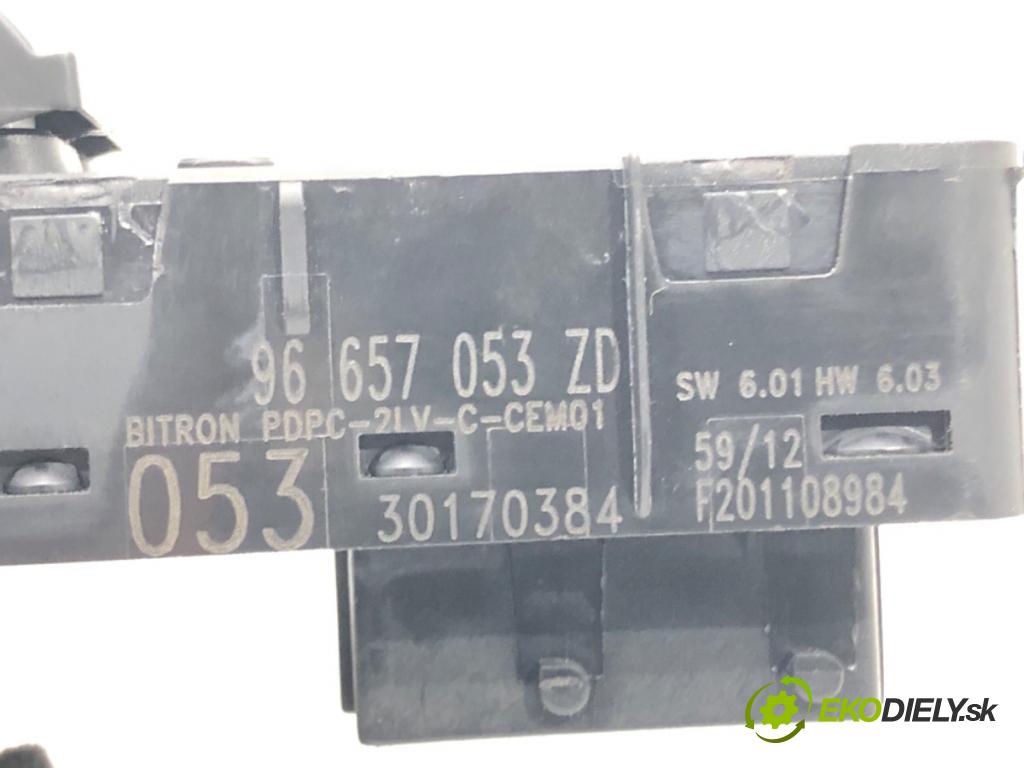 CITROEN DS4 (NX_) 2011 - 2015    2.0 HDi 165 120 kW [163 KM] olej napędowy 2011 - 2  Prepínač okien 96657053ZD (Prepínače, spínače, tlačidlá a ovládače kúrenia)