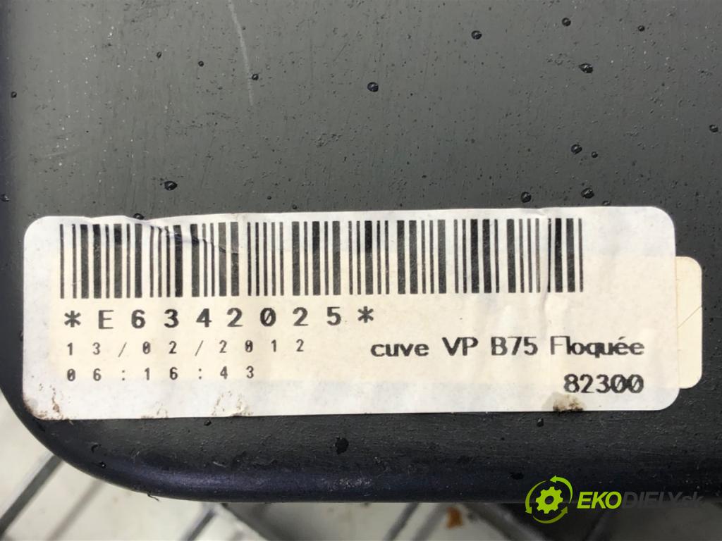 CITROEN DS4 (NX_) 2011 - 2015    2.0 HDi 165 120 kW [163 KM] olej napędowy 2011 - 2  Priehradka, kastlík spolujazdca 9671431377 (Priehradky, kastlíky)