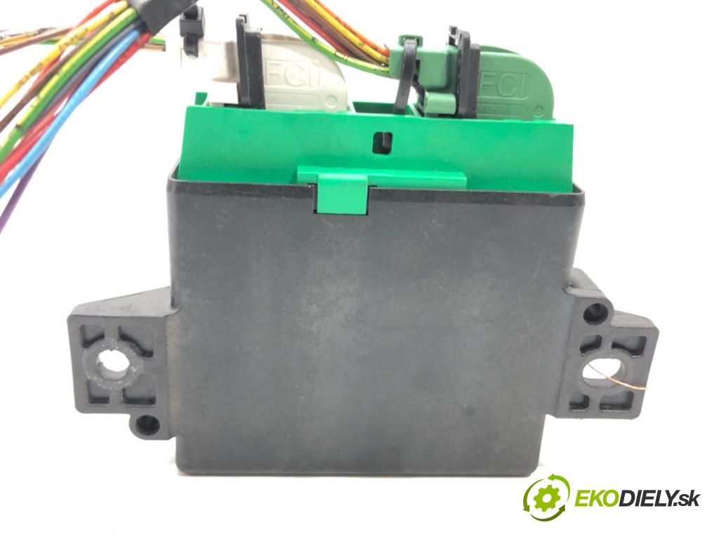 CITROEN DS4 (NX_) 2011 - 2015    2.0 HDi 165 120 kW [163 KM] olej napędowy 2011 - 2  Modul PDC 9800409680 (Ostatné)