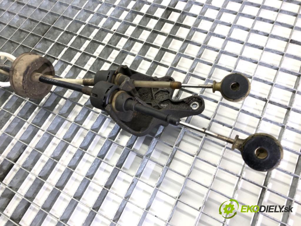 OPEL ZAFIRA / ZAFIRA FAMILY B (A05) 2005 - 2019    1.6 (M75) 77 kW [105 KM] benzyna 2005 - 2012  Kulisa  (Rýchlostné páky / kulisy)