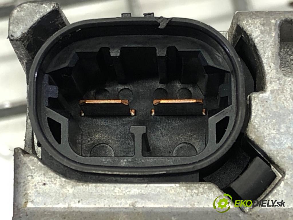 RENAULT SCÉNIC II (JM0/1_) 2003 - 2010    1.6 16V (JM1R) 82 kW [112 KM] benzyna 2005 - 2008  Pumpa servočerpadlo EA9CEC-041 (Servočerpadlá, pumpy riadenia)