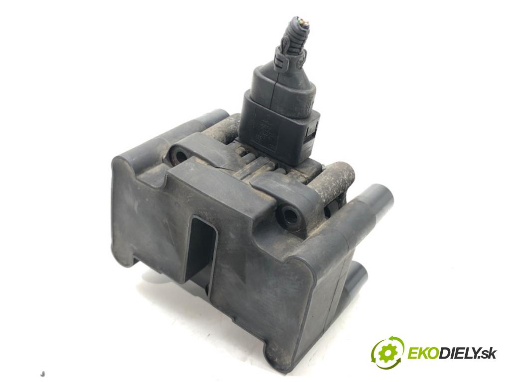 VW POLO (6N2) 1999 - 2001    1.4 44 kW [60 KM] benzyna 1999 - 2001  Cievka zapaľovacia 032905106B (Zapaľovacie cievky, moduly)