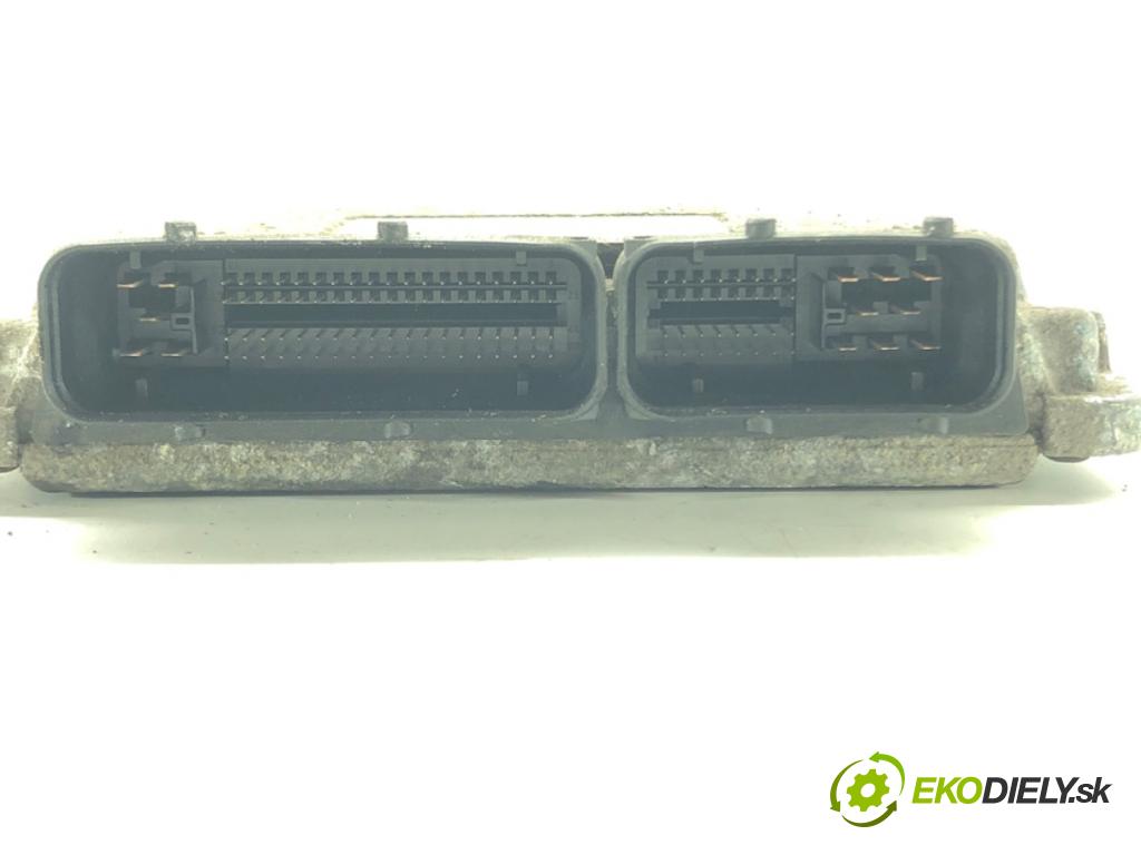 SEAT LEON (1M1) 1999 - 2006    1.6 16 V 77 kW [105 KM] benzyna 2000 - 2006  riadiaca jednotka Motor 036906034DS (Riadiace jednotky)