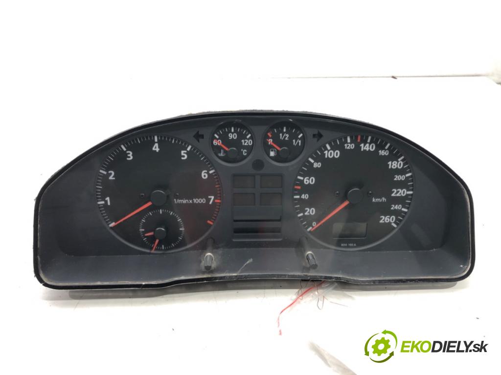 AUDI A4 B5 Avant (8D5) 1994 - 2002    1.9 TDI 81 kW [110 KM] olej napędowy 1996 - 2001  Prístrojovka 8D0919034 (Prístrojové dosky, displeje)