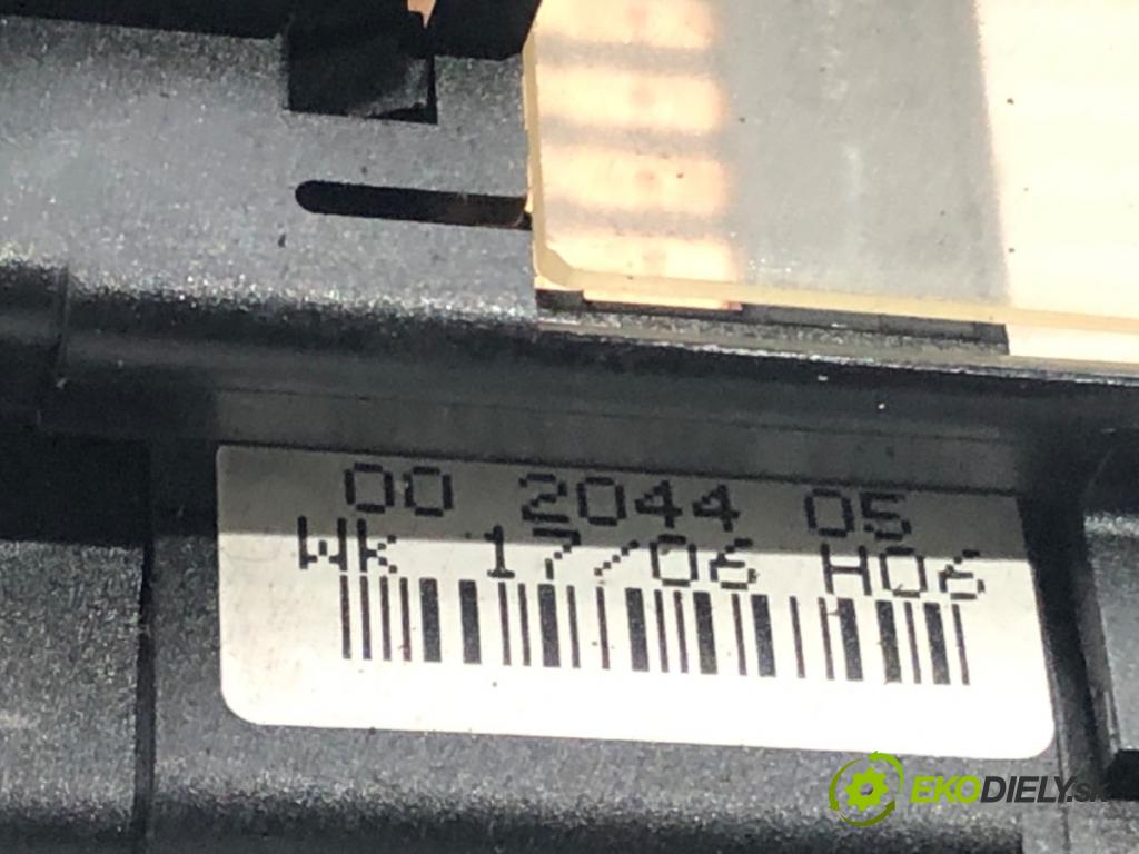 AUDI A4 B7 Avant (8ED) 2004 - 2008    2.0 TDI 103 kW [140 KM] olej napędowy 2004 - 2008  Krúžok, slimák airbag 4E0953541 (Airbagy)