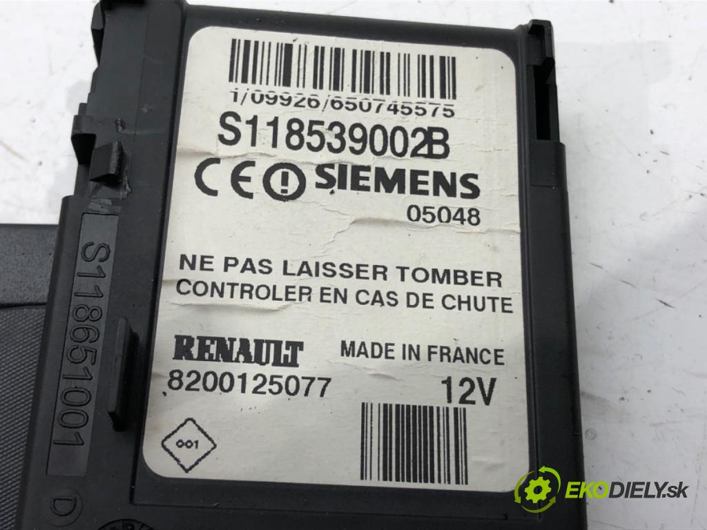 RENAULT SCÉNIC II (JM0/1_) 2003 - 2010    1.6 (JM0C, JM0J, JM1B) 83 kW [113 KM] benzyna 2003  spinačka 8200125077 (Spínacie skrinky a kľúče)