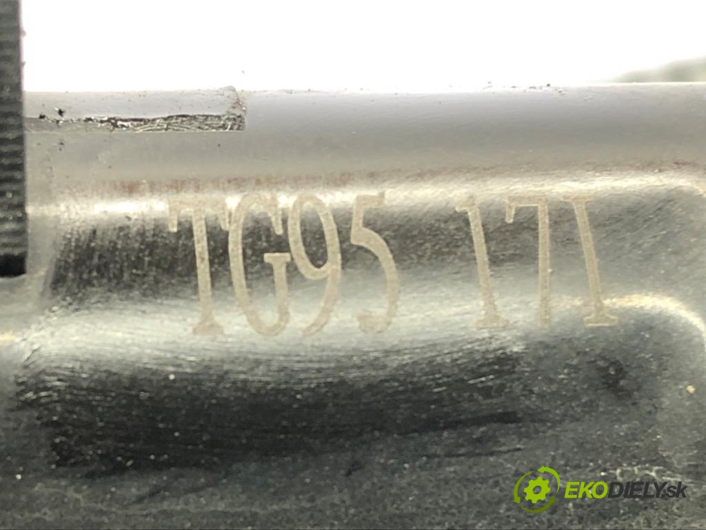 RENAULT SCÉNIC II (JM0/1_) 2003 - 2010    1.6 (JM0C, JM0J, JM1B) 83 kW [113 KM] benzyna 2003  Chladič vody  (Chladiče vody)