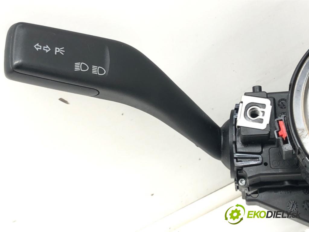 AUDI A3 (8P1) 2003 - 2013    1.6 75 kW [102 KM] benzyna 2003 - 2012  Prepínač kombinovaný 1K0953519A 1K0953503F (Prepínače, spínače, tlačidlá a ovládače kúrenia)
