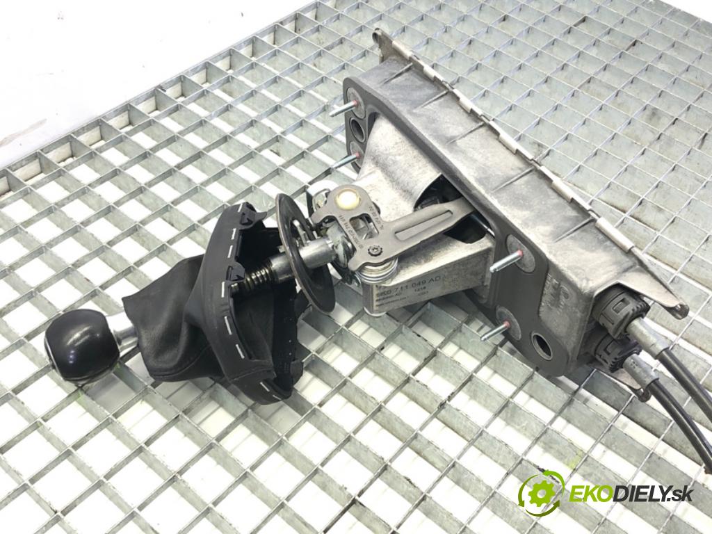 AUDI A3 (8P1) 2003 - 2013    1.6 75 kW [102 KM] benzyna 2003 - 2012  Kulisa 1K0711049AD (Rýchlostné páky / kulisy)