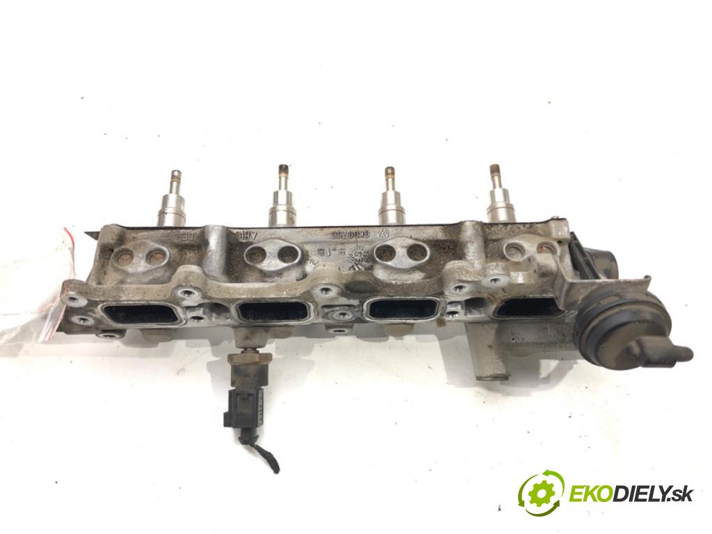 VW GOLF PLUS V (5M1, 521) 2004 - 2013    1.6 FSI 85 kW [115 KM] benzyna 2004 - 2008  Lišta vstrekovacia 03C133036D (Vstrekovacie lišty)