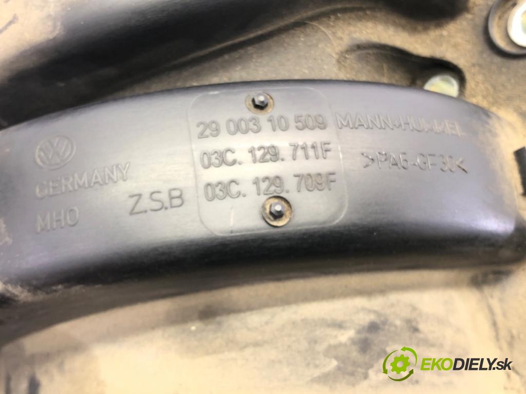 VW GOLF PLUS V (5M1, 521) 2004 - 2013    1.6 FSI 85 kW [115 KM] benzyna 2004 - 2008  Potrubie sacie, sanie 03C129711F (Sacie potrubia)