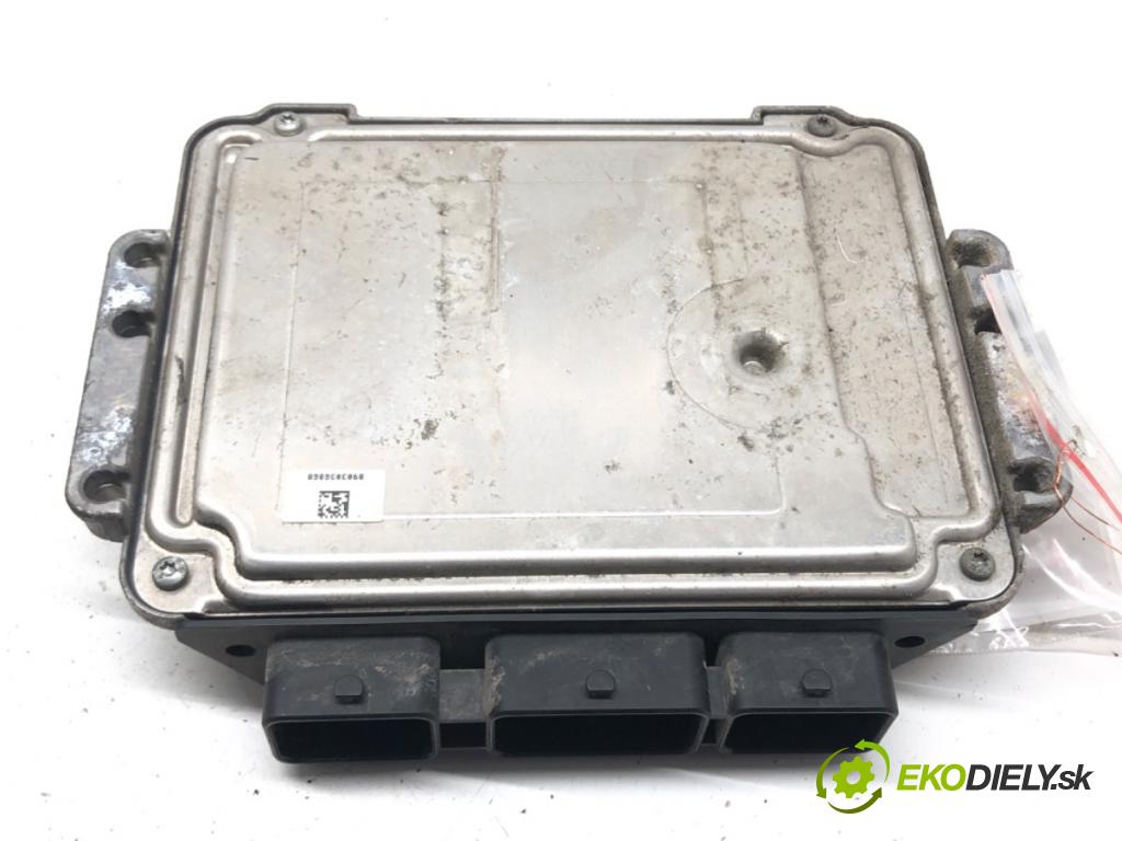 FORD FIESTA VI (CB1, CCN) 2008 - 2022    1.6 TDCi 66 kW [90 KM] olej napędowy 2008 - 2012  riadiaca jednotka Motor 0281015428 9V21-12A650-AC (Riadiace jednotky)