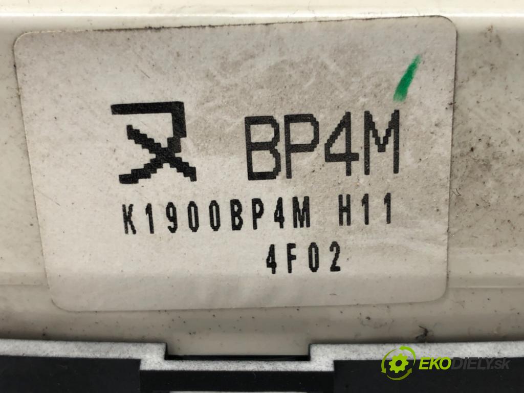 MAZDA 3 (BK) 2003 - 2009    1.6 DI Turbo 80 kW [109 KM] olej napędowy 2004 - 2  Panel ovládania kúrenia K1900BP4M (Prepínače, spínače, tlačidlá a ovládače kúrenia)