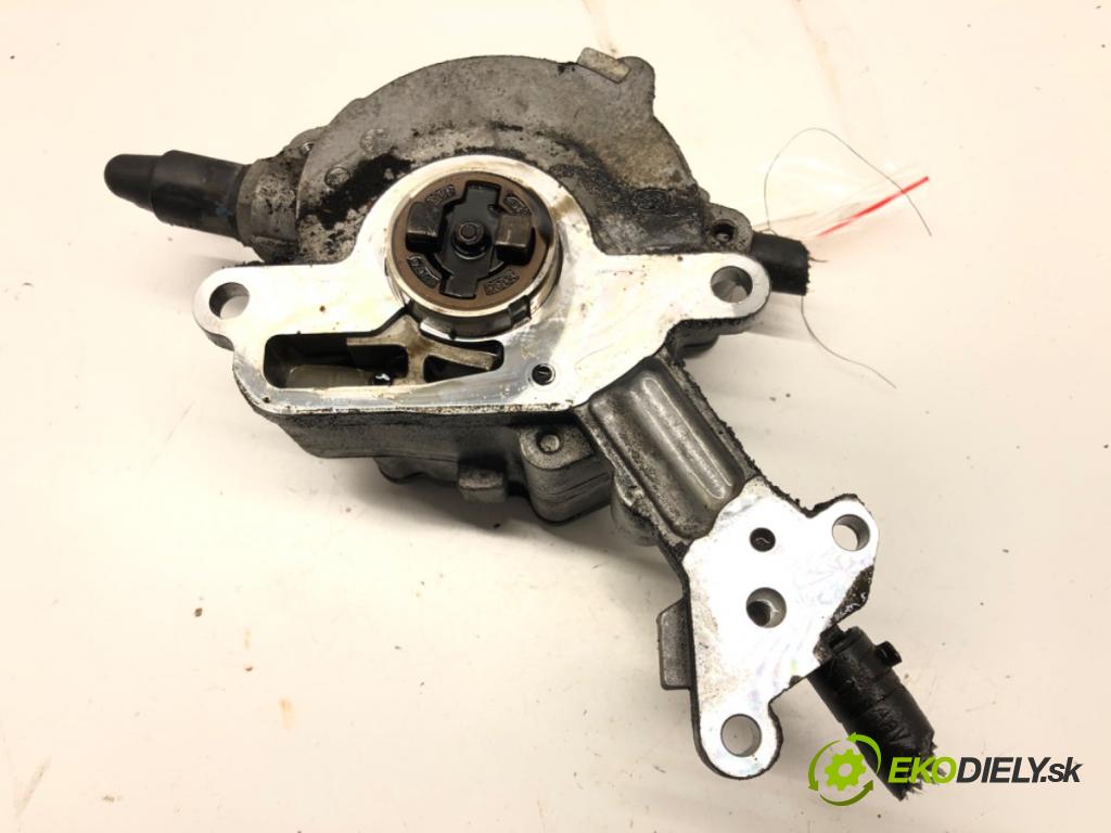 VW POLO (9N_, 9A_) 2001 - 2014    1.4 TDI 55 kW [75 KM] olej napędowy 2001 - 2005  pumpa vakuová 038145209C