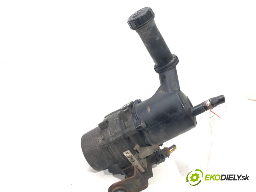 CITROEN C4 I (LC_) 2004 - 2014    1.6 HDi 66 kW [90 KM] olej napędowy 2004 - 2011  Pumpa servočerpadlo 9686925480 (Servočerpadlá, pumpy riadenia)