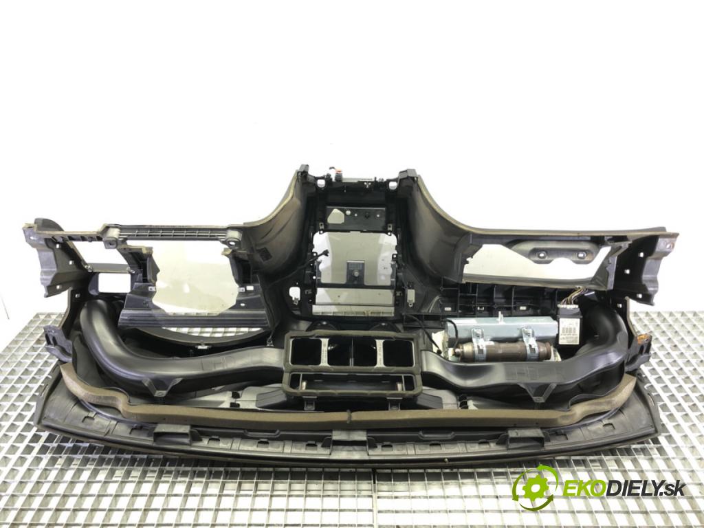 FORD MONDEO IV (BA7) 2007 - 2015    2.2 TDCi 129 kW [175 KM] olej napędowy 2008 - 2010  Palubná doska silentbloku pasy